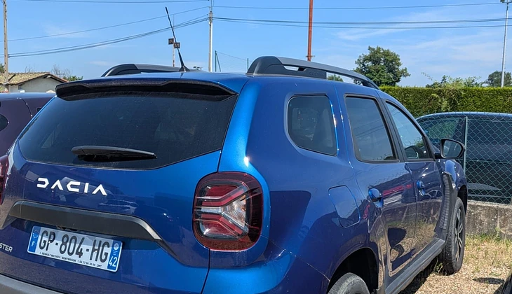 location-DACIA-Lyon-roadstr
