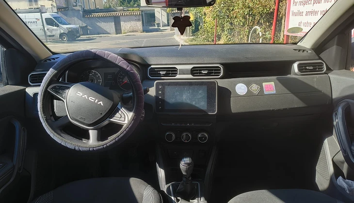 location-DACIA-Lyon-roadstr