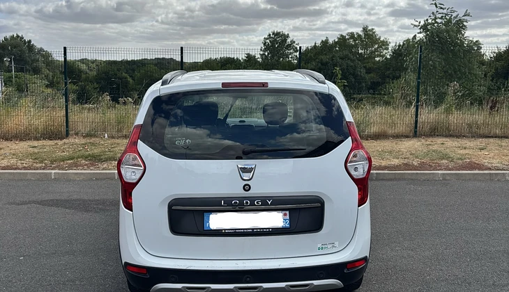 location-DACIA-Goussainville-roadstr