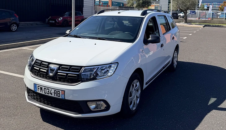 location-DACIA-Castelnau-le-Lez-roadstr