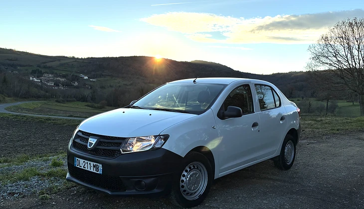location-DACIA-Riom-roadstr