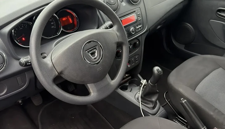 location-DACIA-Noisy-le-Grand-roadstr