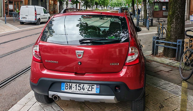 location-DACIA-Ajaccio-roadstr