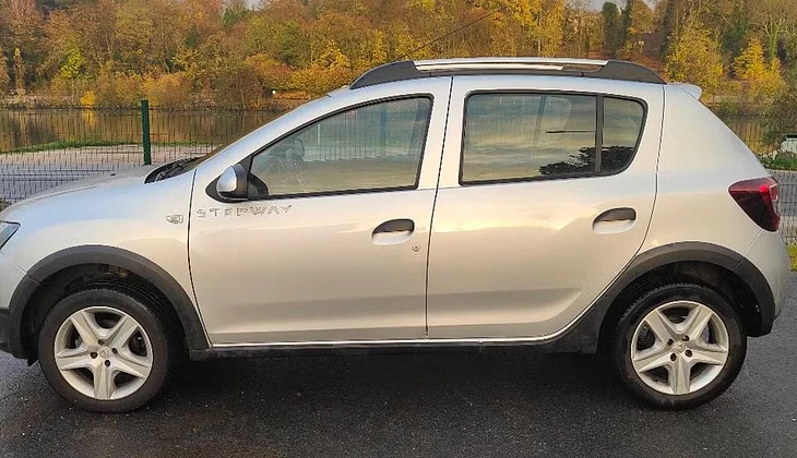 location-DACIA-Melun-roadstr
