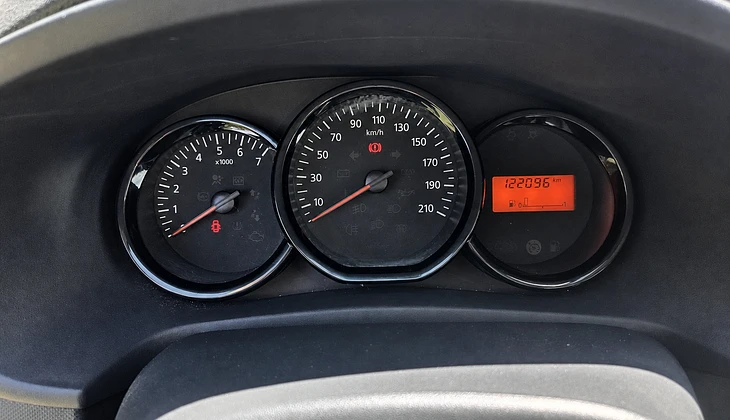 location-DACIA-Tauriac-roadstr