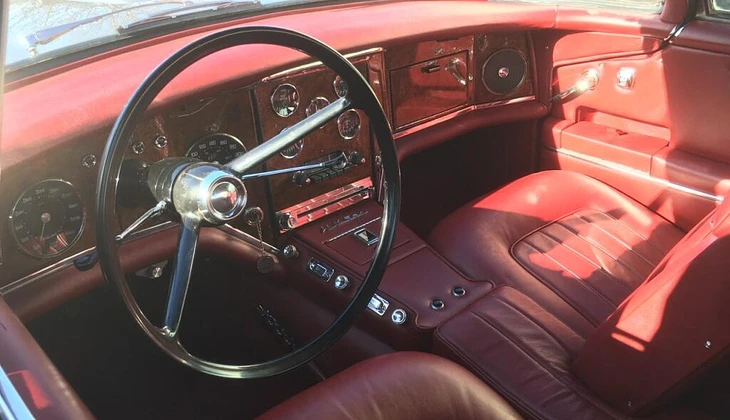 location-FACEL VEGA-Paris-roadstr