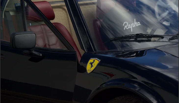 location-FERRARI-Grimaud-roadstr