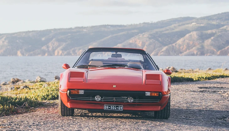 location-FERRARI-Nice-roadstr