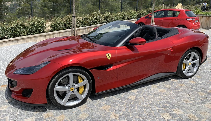 location-FERRARI-La Cadière-d'Azur-roadstr