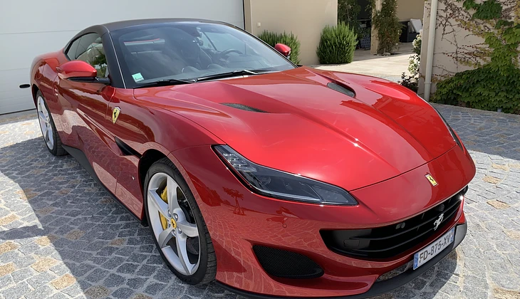 location-FERRARI-La Cadière-d'Azur-roadstr