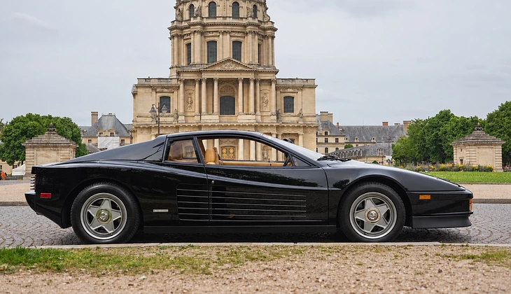 location-FERRARI-Paris-roadstr