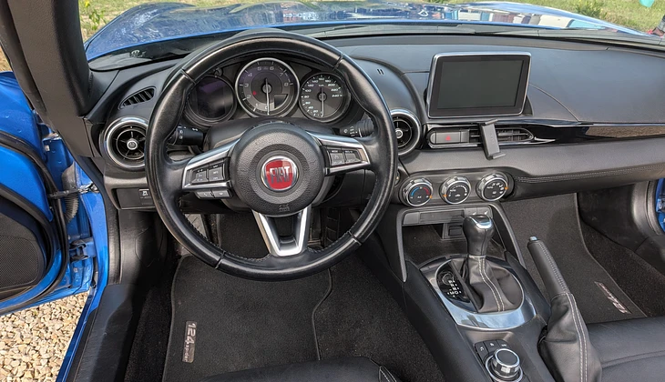 location-FIAT-Saint-Hilaire-de-Riez-roadstr