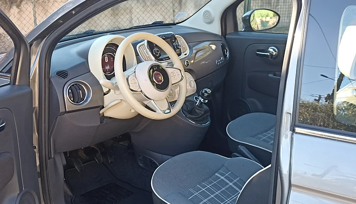 location-FIAT-Cannes-roadstr