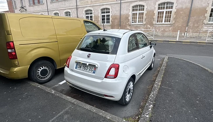 location-FIAT-La Rochelle-roadstr