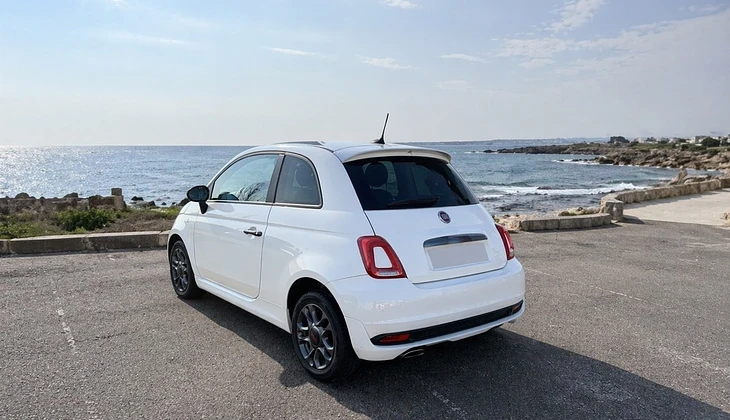 location-FIAT-Marseille-roadstr