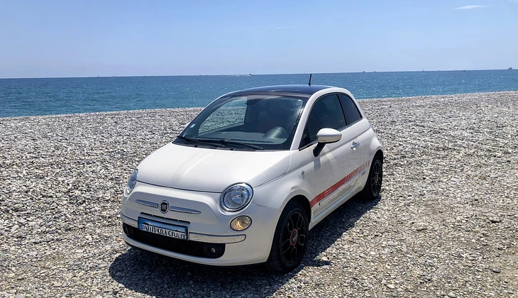 location-FIAT-Menton-roadstr