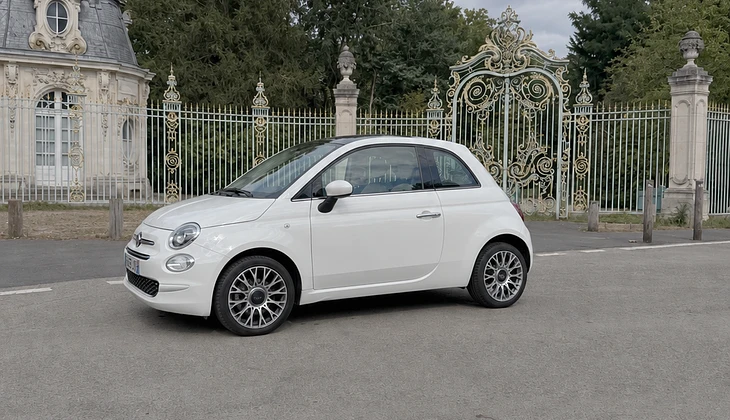 location-FIAT-Paris-roadstr