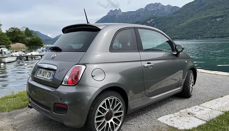 location-FIAT-Grenay-roadstr