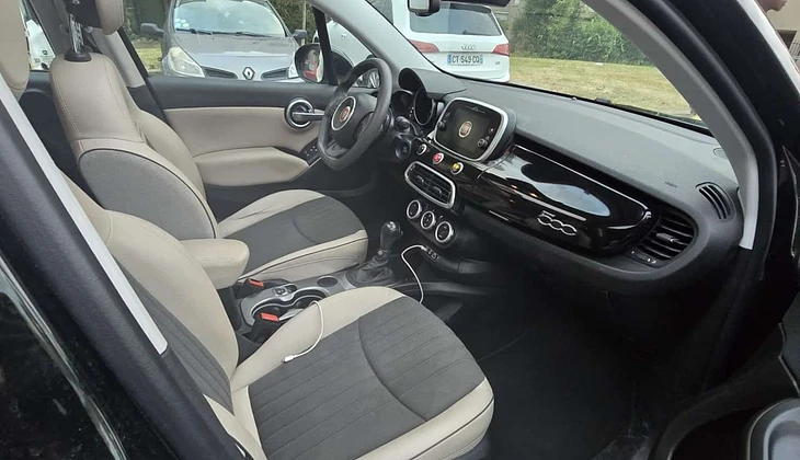 location-FIAT-Évry-Courcouronnes-roadstr