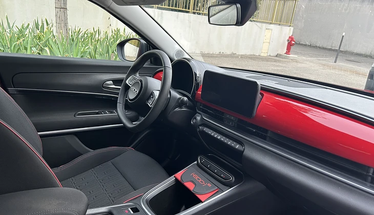 location-FIAT-Lyon-roadstr