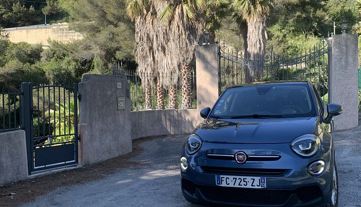 location-FIAT-Menton-roadstr