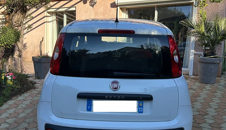 location-FIAT-Aubagne-roadstr