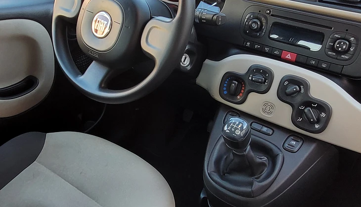 location-FIAT-Village-Neuf-roadstr