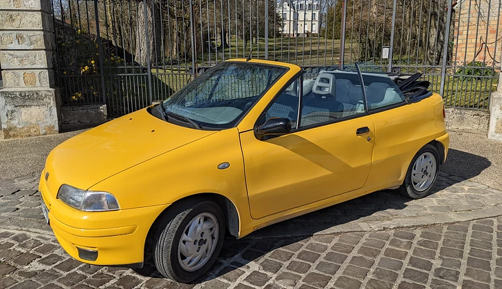 location-FIAT-Auxerre-roadstr