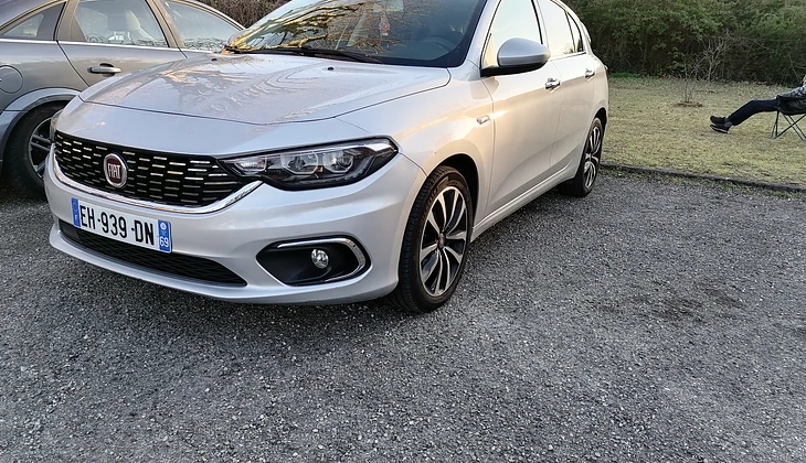 location-FIAT-Saint-Genis-Laval-roadstr