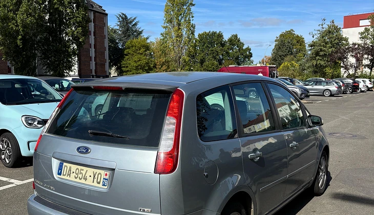 location-FORD-Le Mans-roadstr