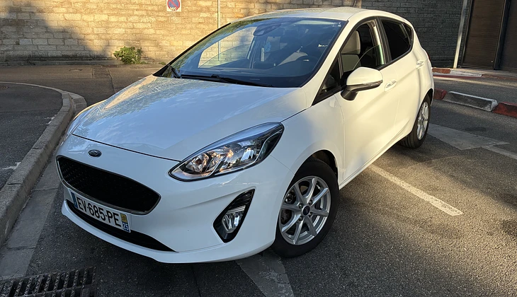 location-FORD-Lyon-roadstr