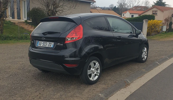 location-FORD-Clermont-Ferrand-roadstr