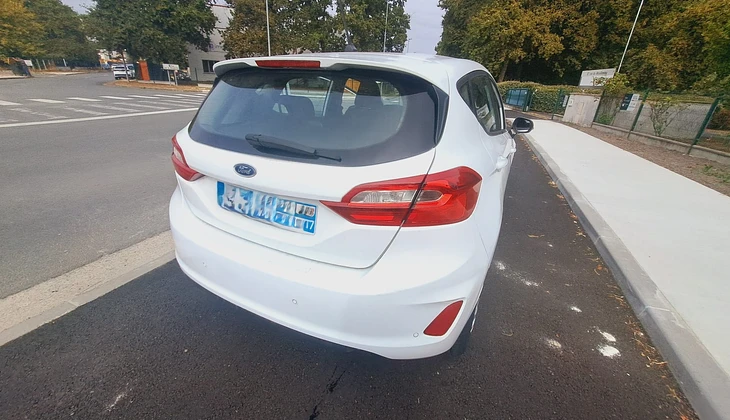 location-FORD-Saint-Paul-en-Born-roadstr