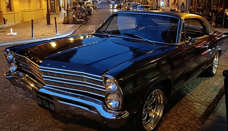 location-FORD-Paris-roadstr
