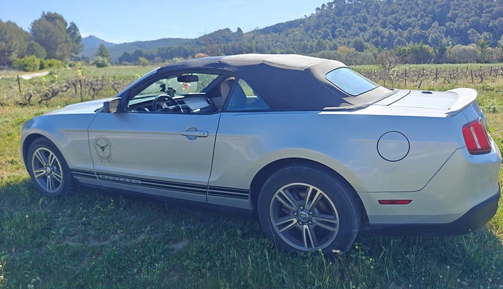 location-FORD-Cuges-les-Pins-roadstr