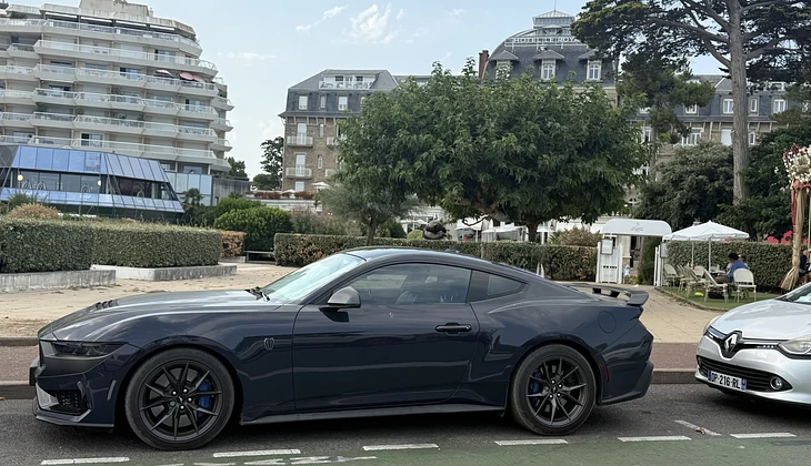 location-FORD-Brétigny-sur-Orge-roadstr