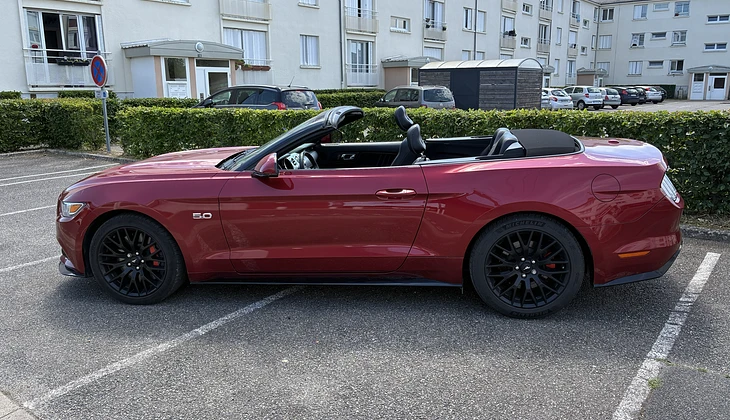location-FORD-Dives-sur-Mer-roadstr