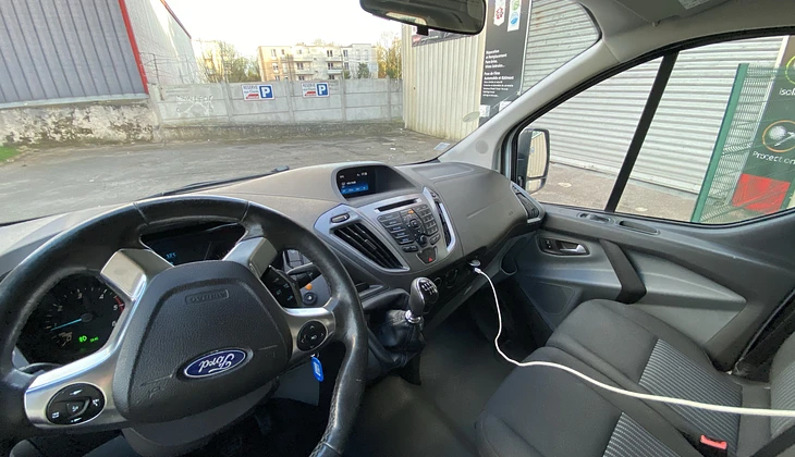 location-FORD-Brie-Comte-Robert-roadstr