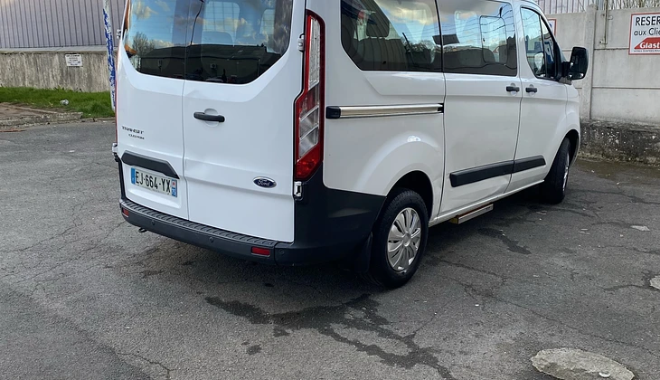 location-FORD-Brie-Comte-Robert-roadstr