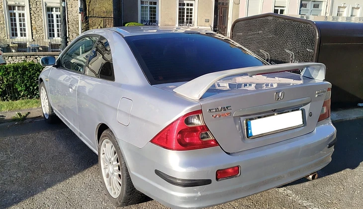 location-HONDA-Saint-Martin-Boulogne-roadstr