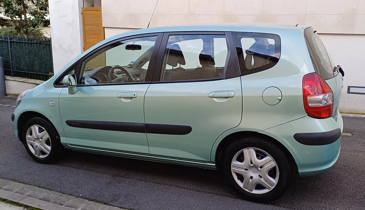 location-HONDA-Paris-roadstr