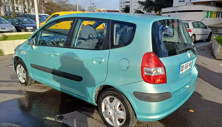 location-HONDA-Paris-roadstr
