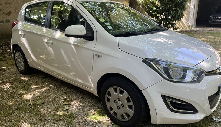 location-HYUNDAI-Bois-le-Roi-roadstr