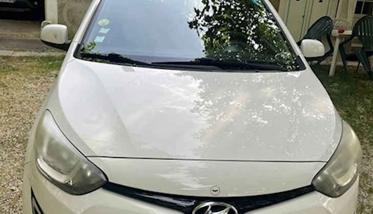 location-HYUNDAI-Bois-le-Roi-roadstr