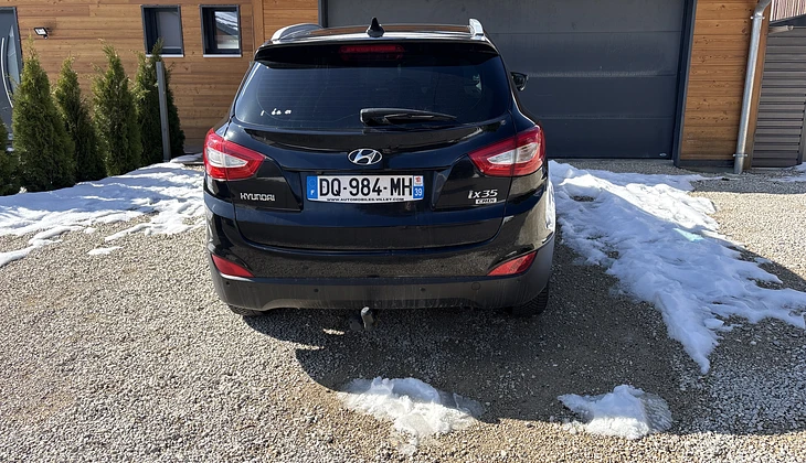 location-HYUNDAI-Morbier-roadstr