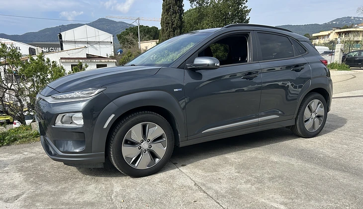 location-HYUNDAI-Ajaccio-roadstr