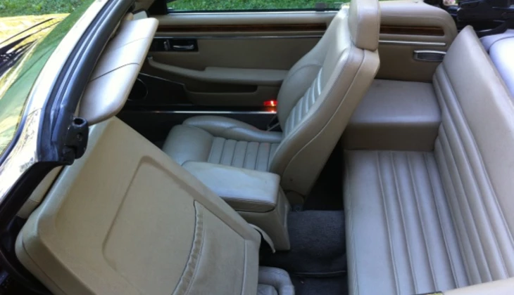 location-JAGUAR-Vaulx-en-Velin-roadstr