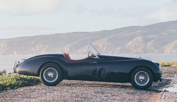 location-JAGUAR-Nice-roadstr