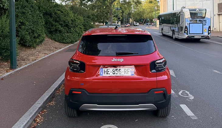 location-JEEP-Montesson-roadstr