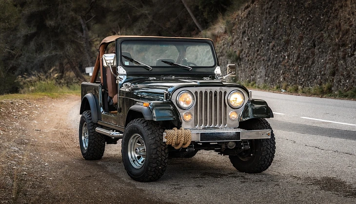 location-JEEP-Nice-roadstr